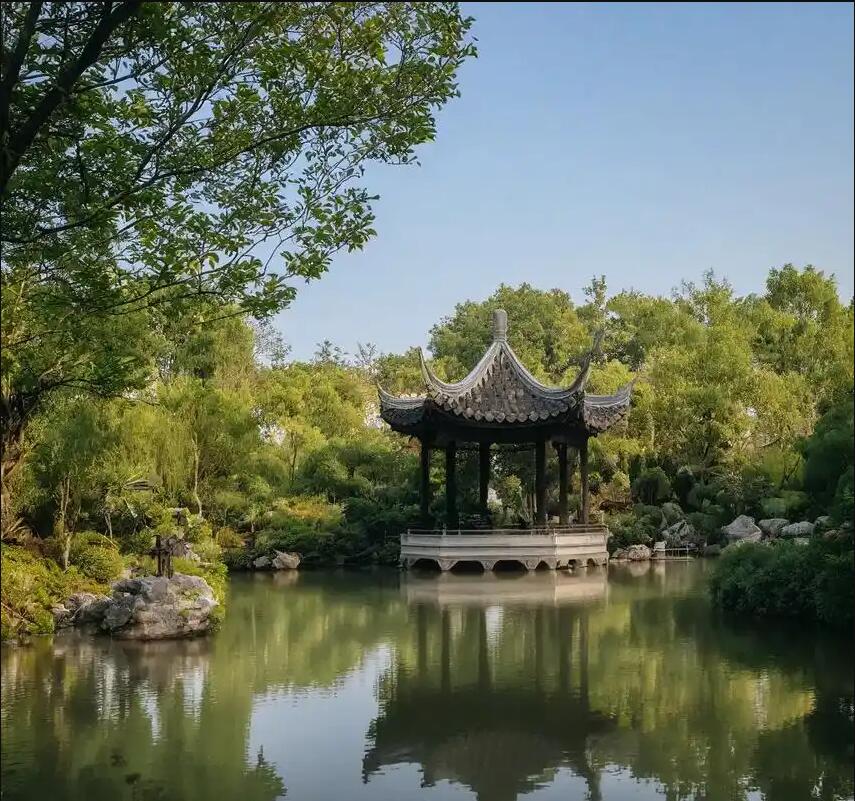 楚雄花留餐饮有限公司